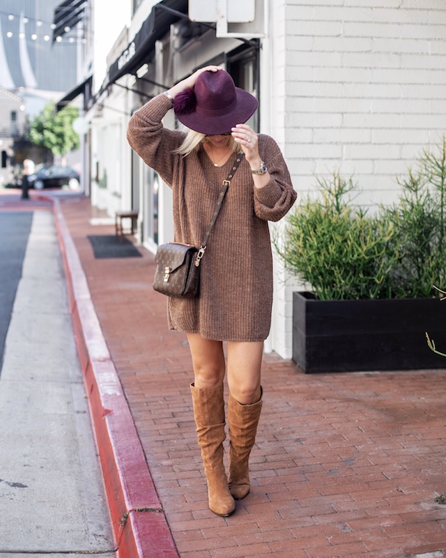 Best Fall Sweater Dresses | My Style Diaries blogger Nikki Prendergast